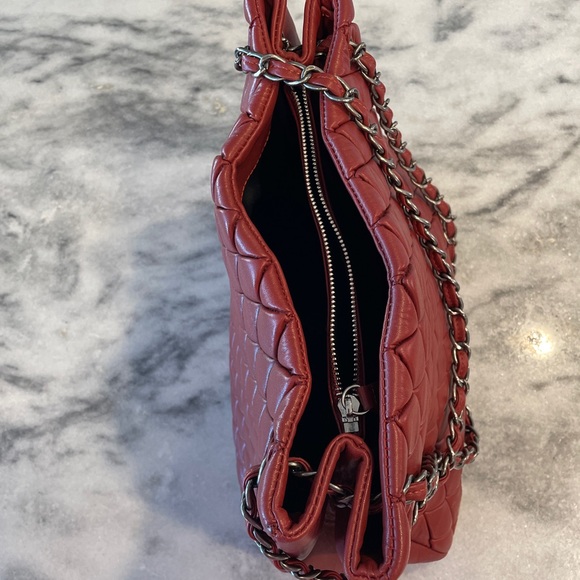 Beautiful CC shopper tote - Picture 2 of 10